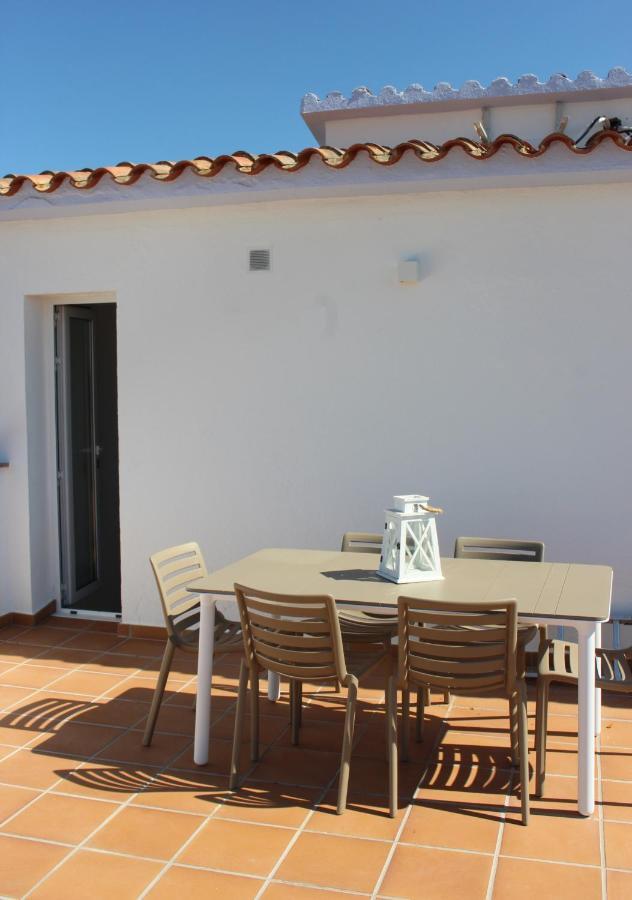 Villa La Costa - 3 Apartamentos Turisticos Roses Extérieur photo
